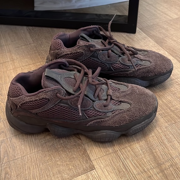 Yeezy Shoes - YEEZY 500 Size 8 women 6 1/2 men